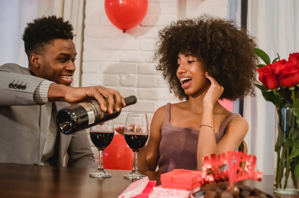 Dating Women – A Few Dating Tips