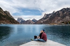 AmoLatina.com Teach Art of Flirting With Phone Number 1 ȣ44 460 9444