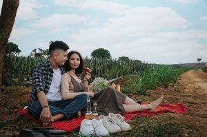 INTERNAL CONTRADICTIONS THAT INTERFERE WITH MEETING MEN