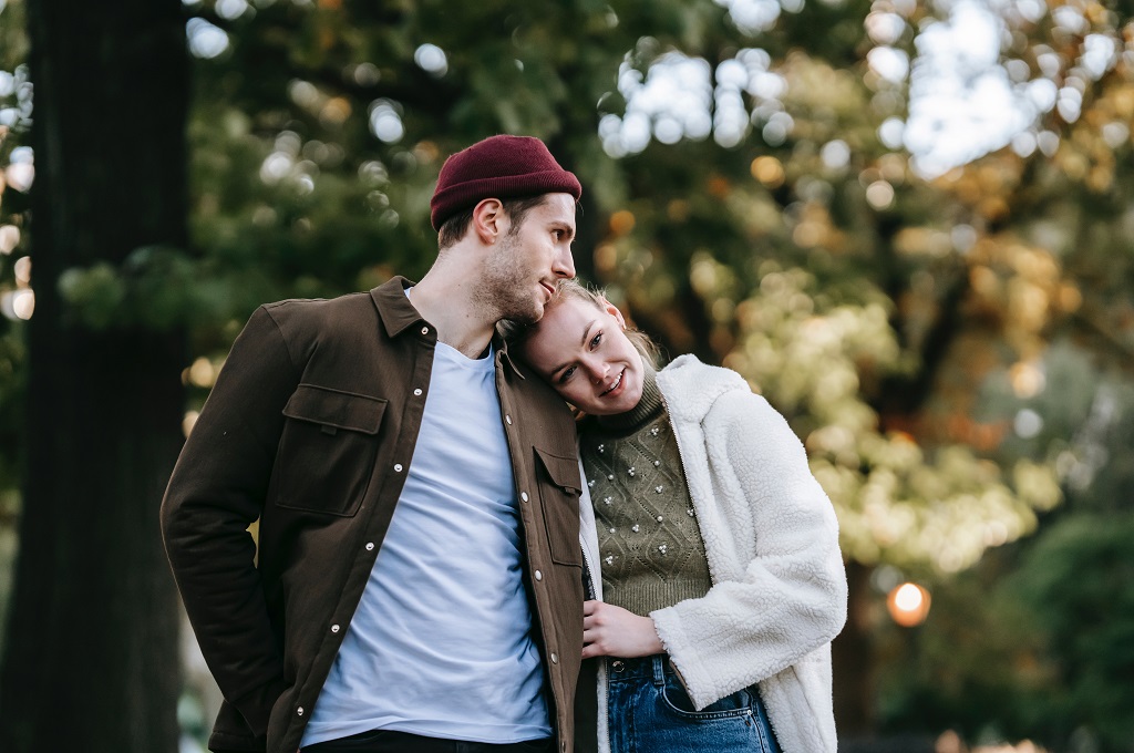 7 Dating Tips for Women from Men | Amolatina Scam