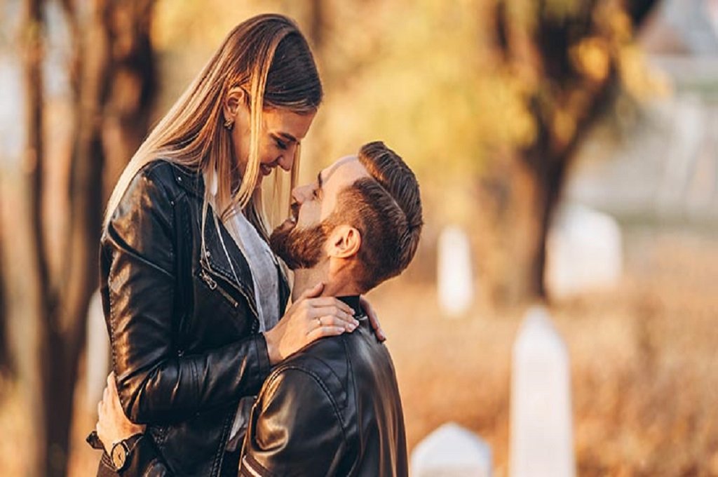 is amolatina a real dating site